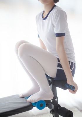类似爱情你是男的我也爱高清_1080影视在线观看