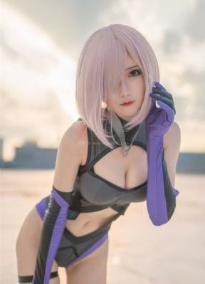 国产美女精品久久久久中文视频_DVD手机在线观看